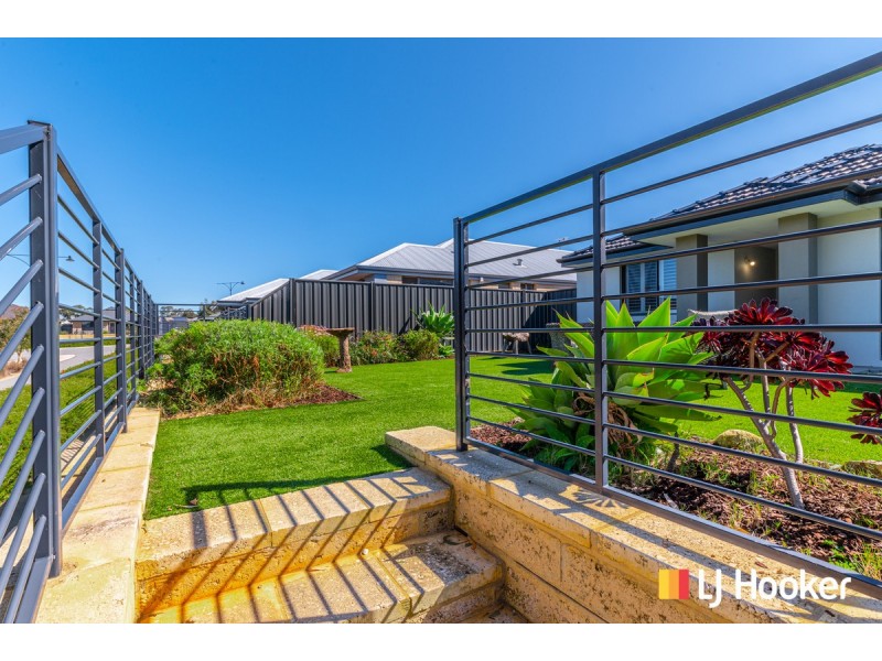 9 Caddy Way, Yanchep WA 6035