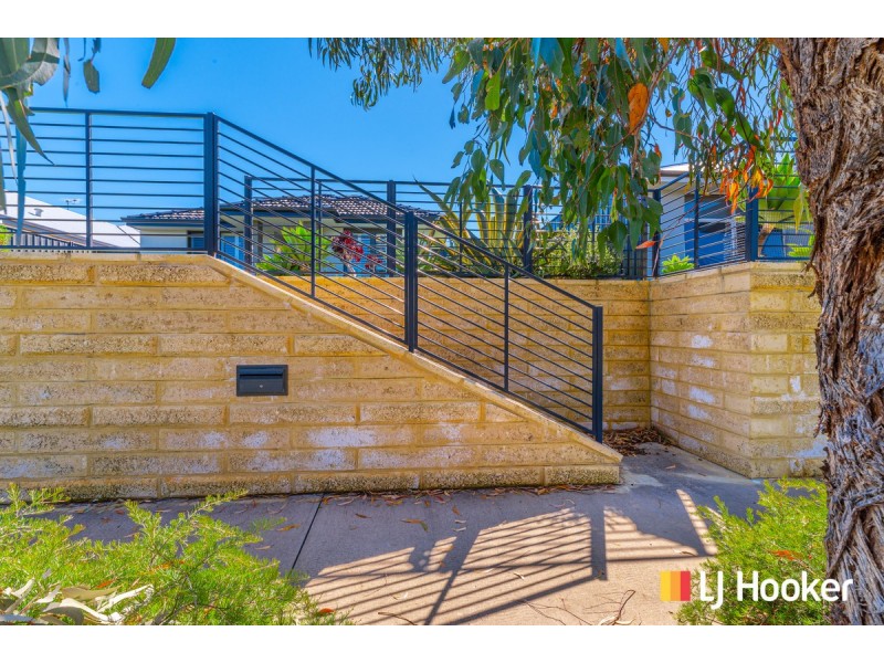 9 Caddy Way, Yanchep WA 6035