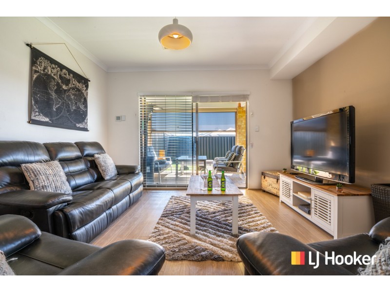 9 Caddy Way, Yanchep WA 6035