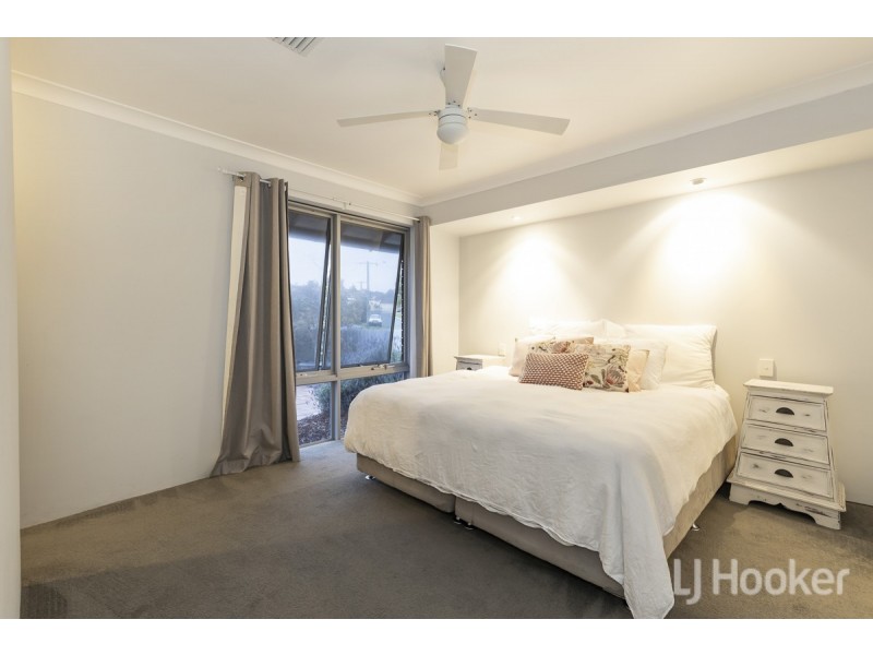 12 Truro Court, Yanchep WA 6035