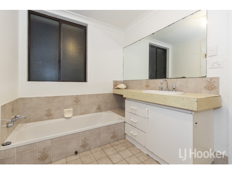 12 Truro Court, Yanchep WA 6035