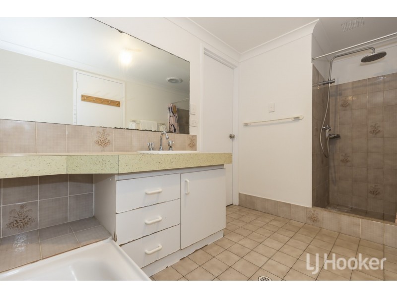 12 Truro Court, Yanchep WA 6035