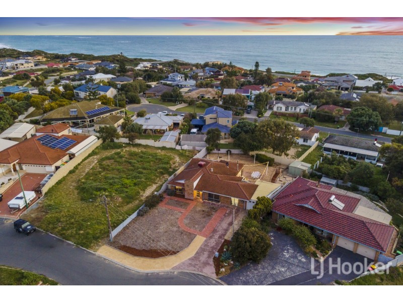 12 Truro Court, Yanchep WA 6035