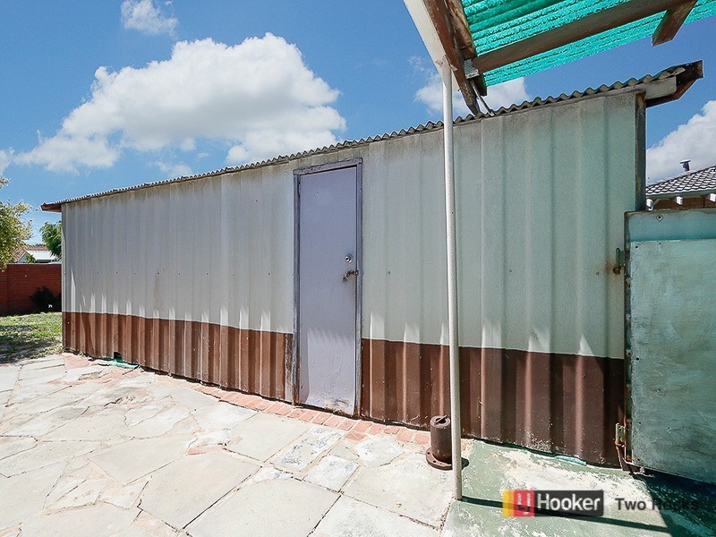 44 Whitfield Drive, Two Rocks WA 6037