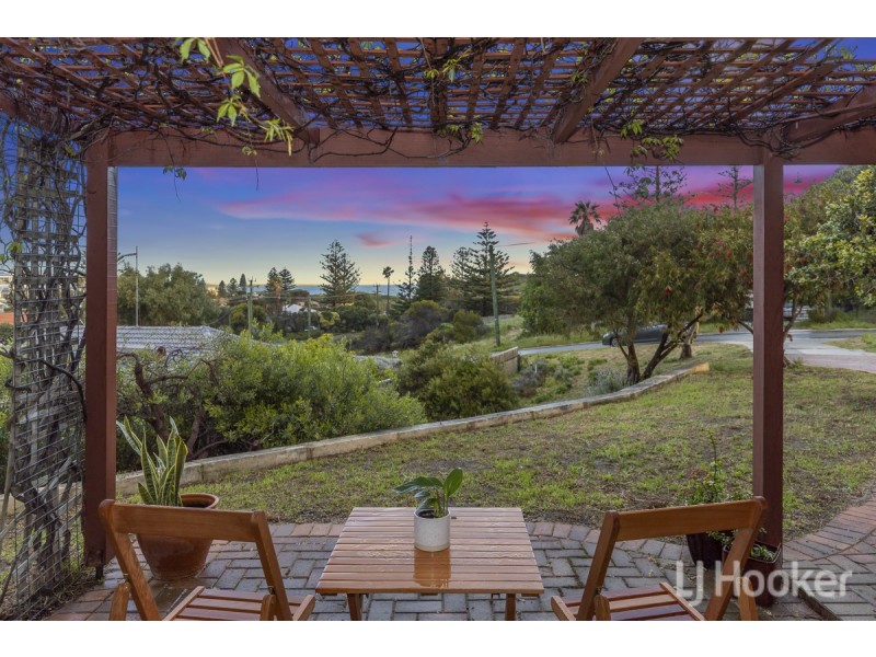 6 Arney Court, Yanchep WA 6035