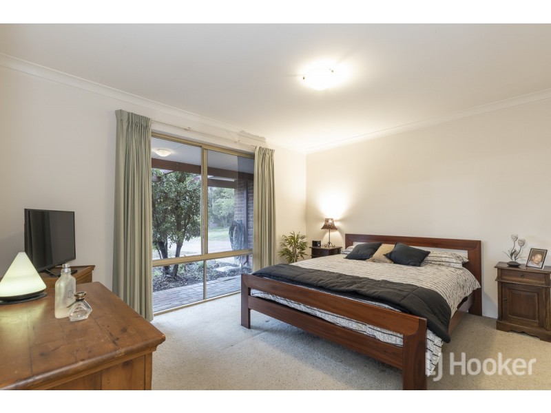 6 Arney Court, Yanchep WA 6035