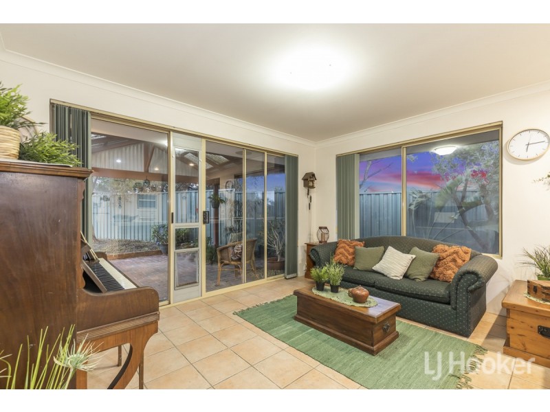 6 Arney Court, Yanchep WA 6035