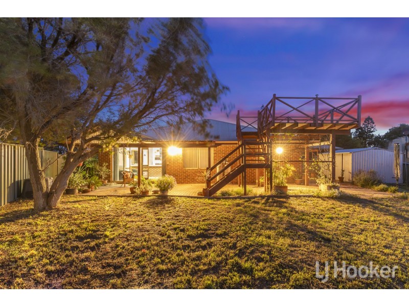 6 Arney Court, Yanchep WA 6035