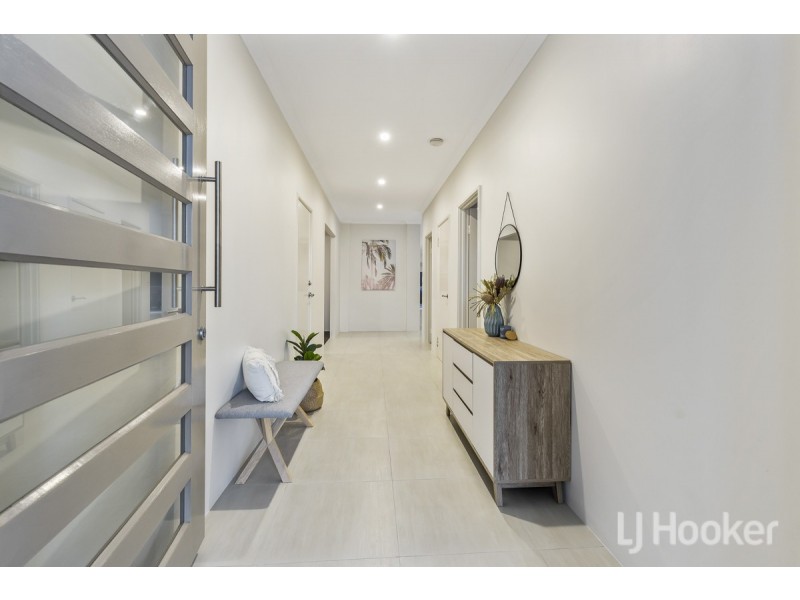 3 Quarral Street, Yanchep WA 6035