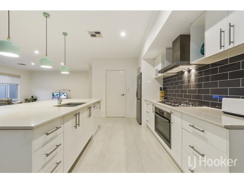 3 Quarral Street, Yanchep WA 6035