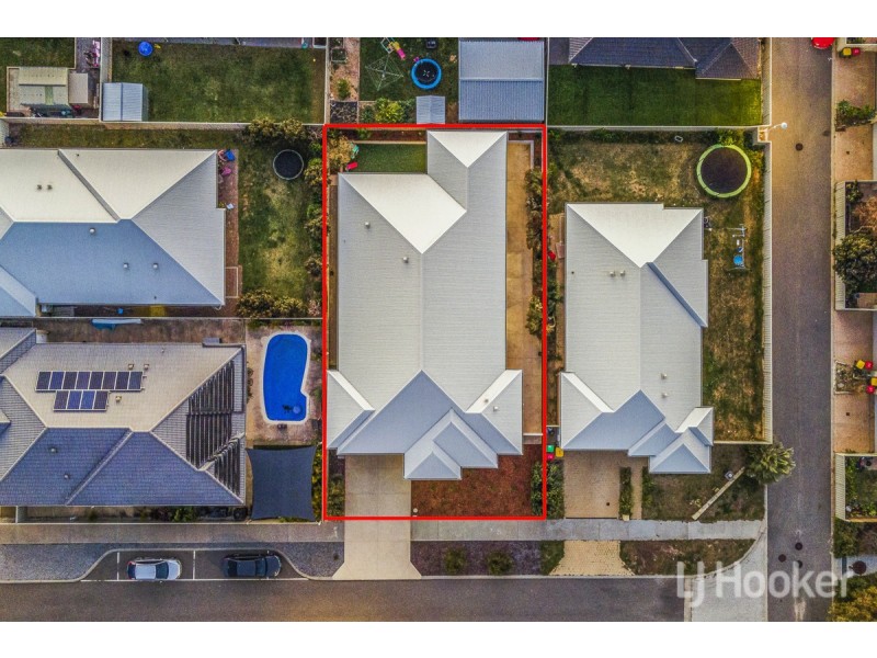 3 Quarral Street, Yanchep WA 6035