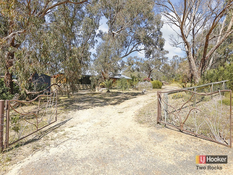 117 Harvest Circle, Two Rocks WA 6037