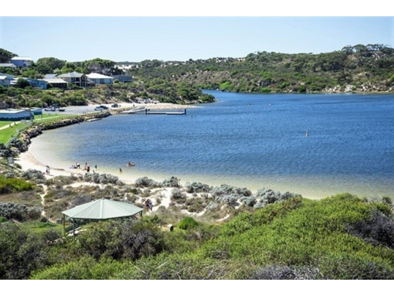 20 Sovereign Hill Drive, Gabbadah WA 6041