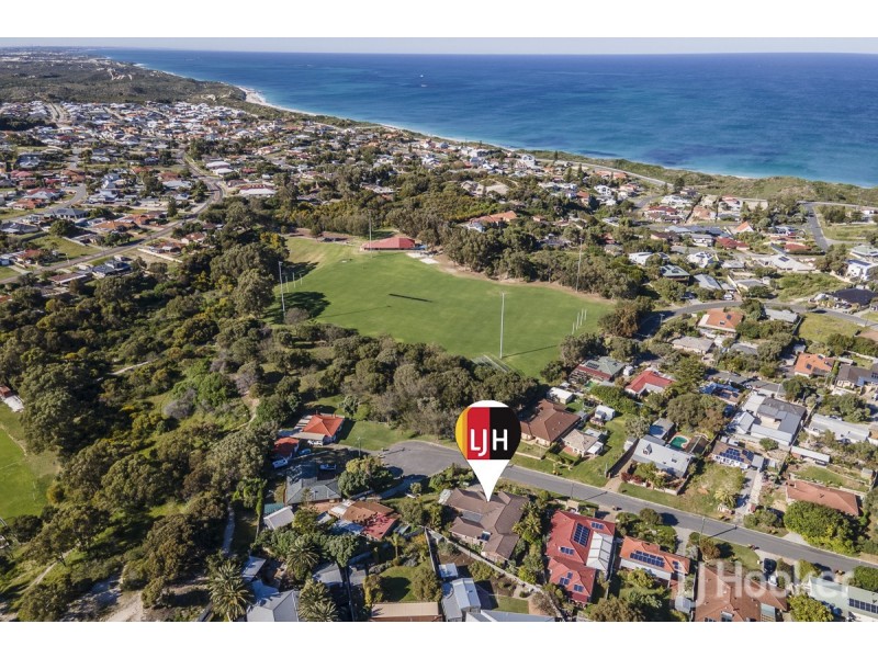 10 Dreyer Court, Yanchep WA 6035