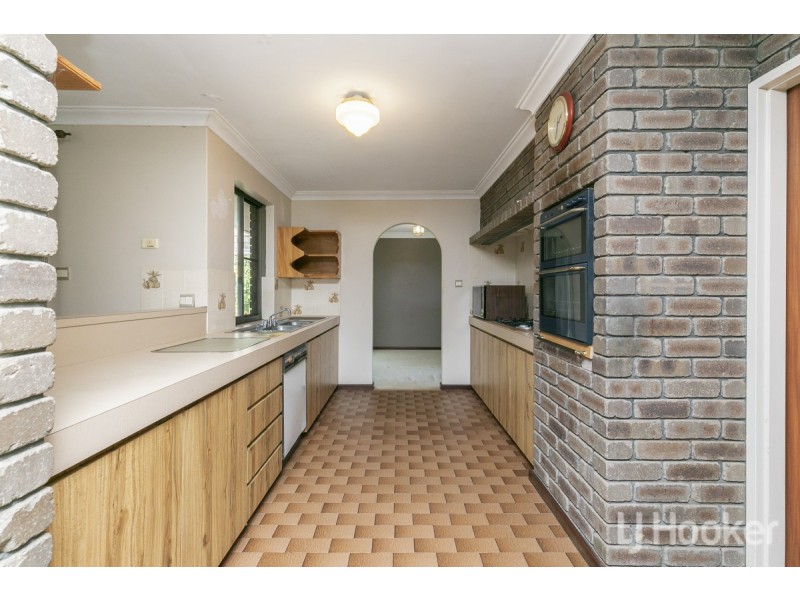 10 Dreyer Court, Yanchep WA 6035