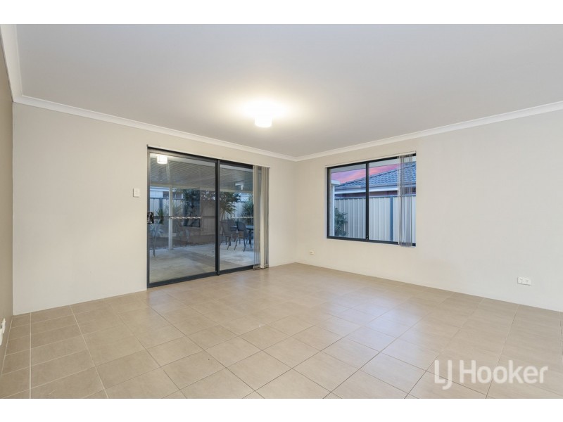 35 Grampians Loop, Yanchep WA 6035