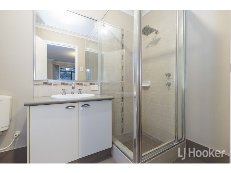 35 Grampians Loop, Yanchep WA 6035