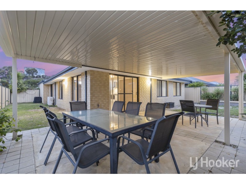 35 Grampians Loop, Yanchep WA 6035