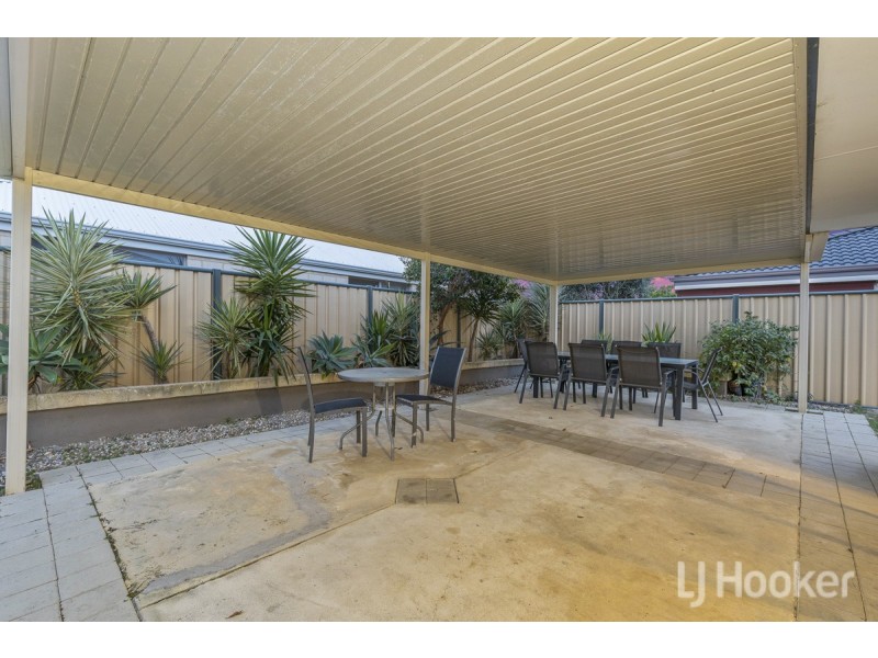 35 Grampians Loop, Yanchep WA 6035
