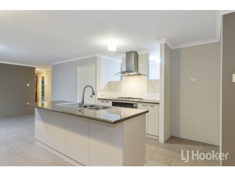 35 Grampians Loop, Yanchep WA 6035