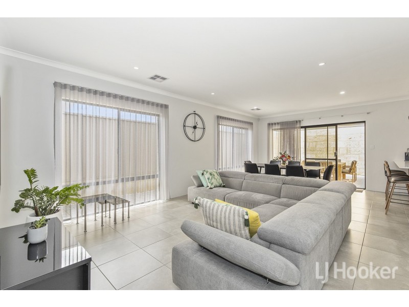 16 Rosewood Street, Eglinton WA 6034