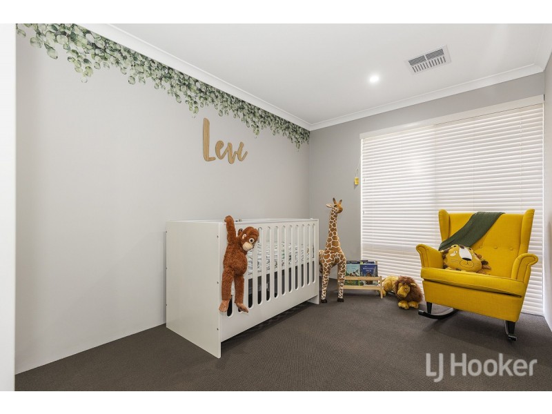 16 Rosewood Street, Eglinton WA 6034