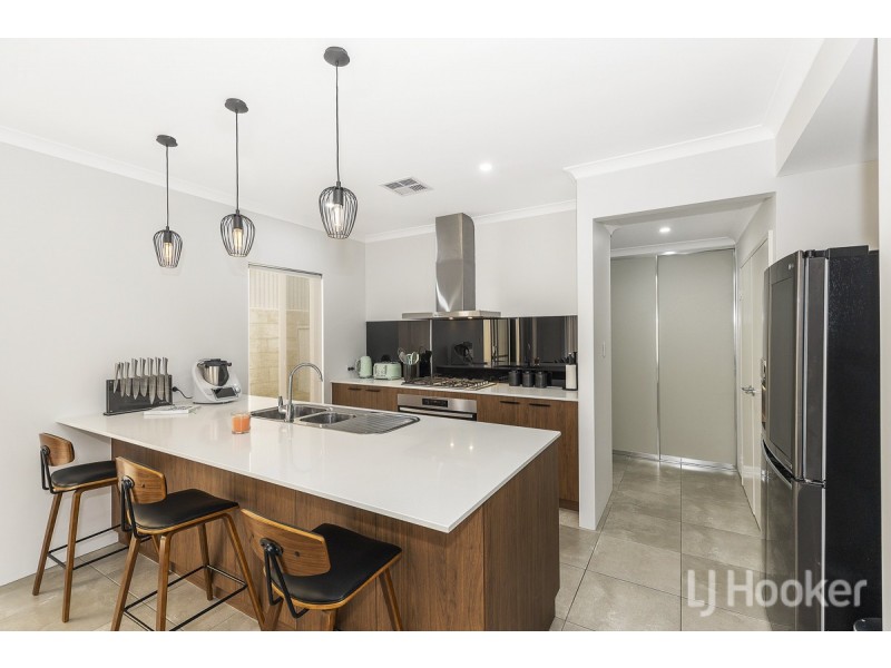 16 Rosewood Street, Eglinton WA 6034