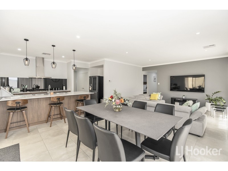 16 Rosewood Street, Eglinton WA 6034