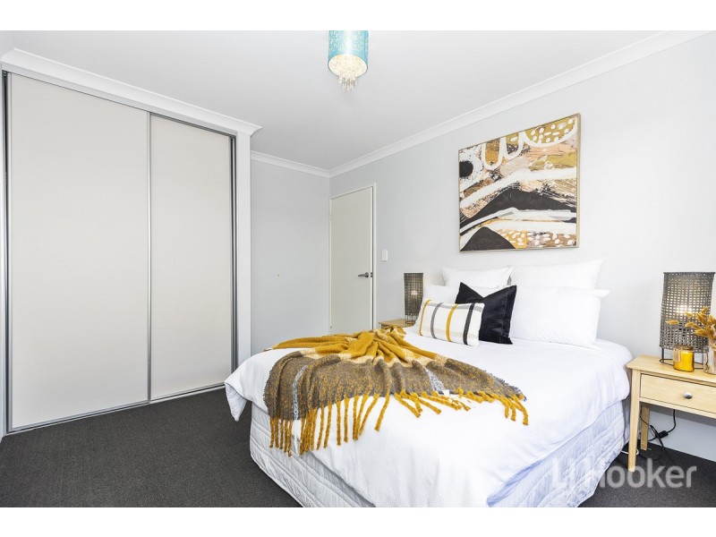 8 Apricot Road, Eglinton WA 6034