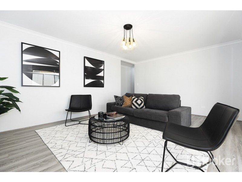 8 Apricot Road, Eglinton WA 6034