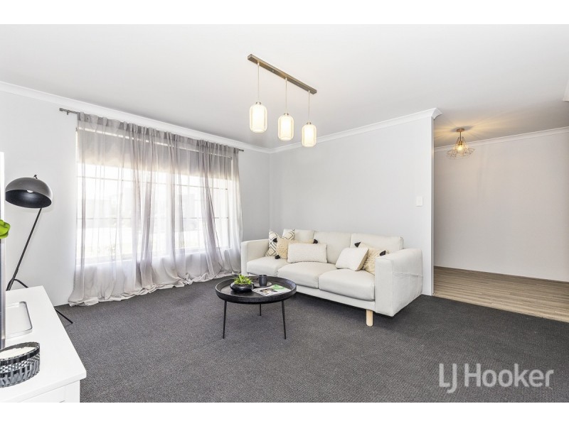 8 Apricot Road, Eglinton WA 6034