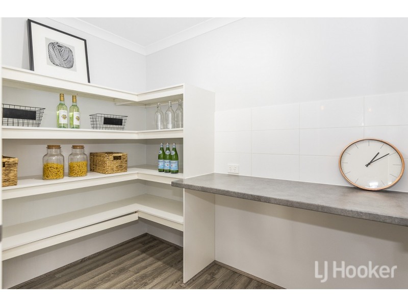 8 Apricot Road, Eglinton WA 6034