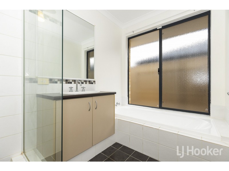 10 Rathkeale Boulevard, Ridgewood WA 6030