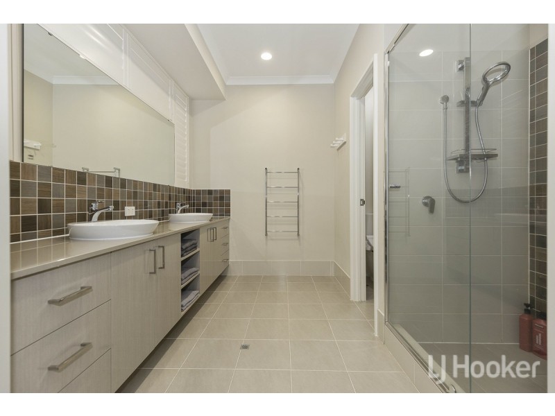 24 Silas Parade, Alkimos WA 6038