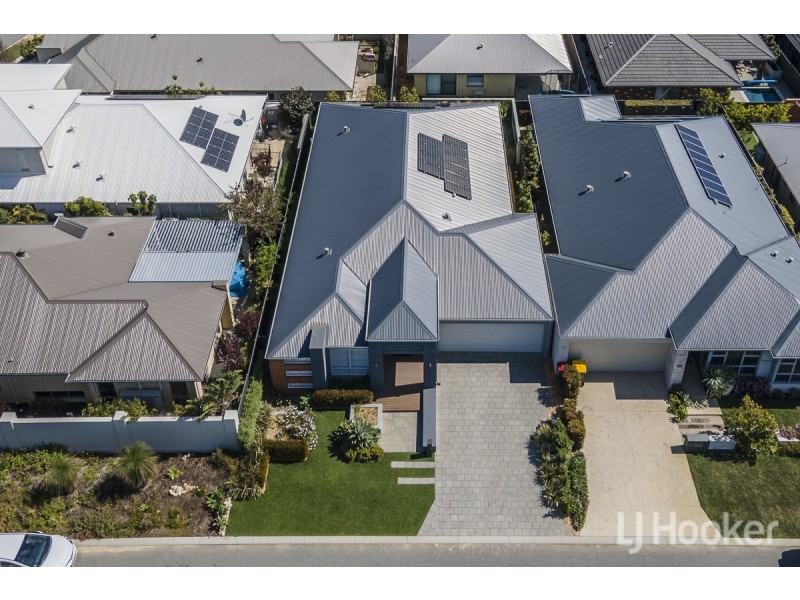 24 Silas Parade, Alkimos WA 6038