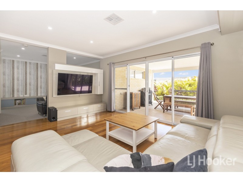 24 Silas Parade, Alkimos WA 6038