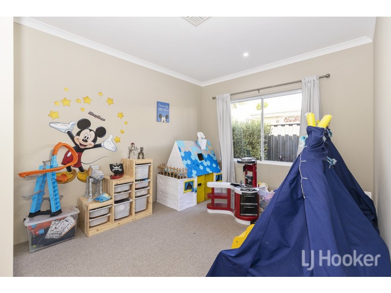 24 Silas Parade, Alkimos WA 6038