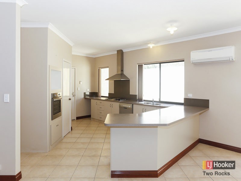 3 Springhill Place, Two Rocks WA 6037