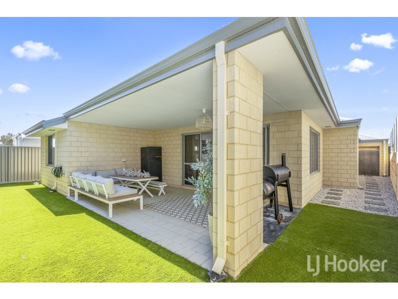 6 Carmine Street, Eglinton WA 6034