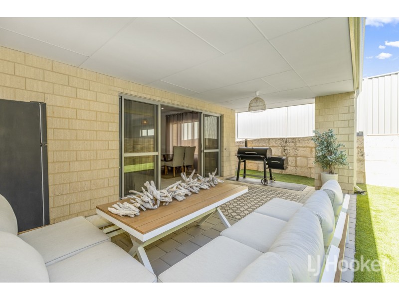 6 Carmine Street, Eglinton WA 6034