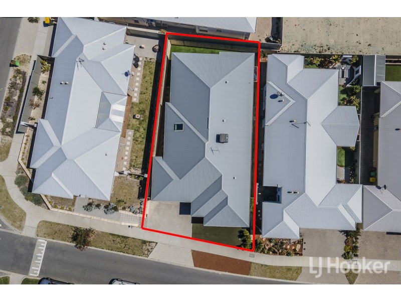 6 Carmine Street, Eglinton WA 6034