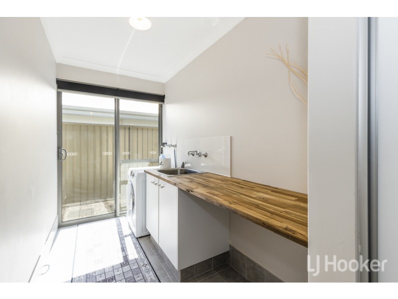 6 Carmine Street, Eglinton WA 6034