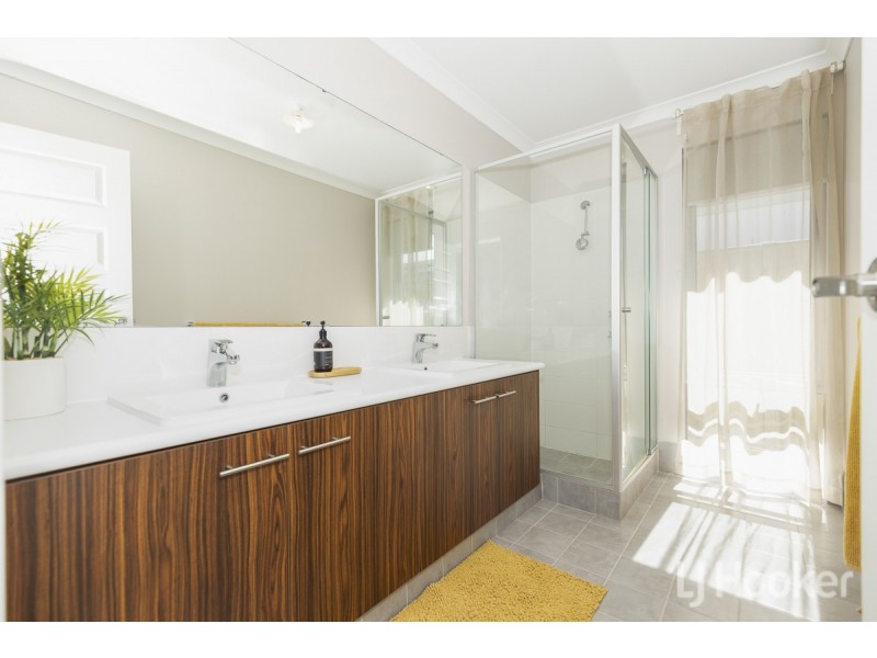 6 Carmine Street, Eglinton WA 6034