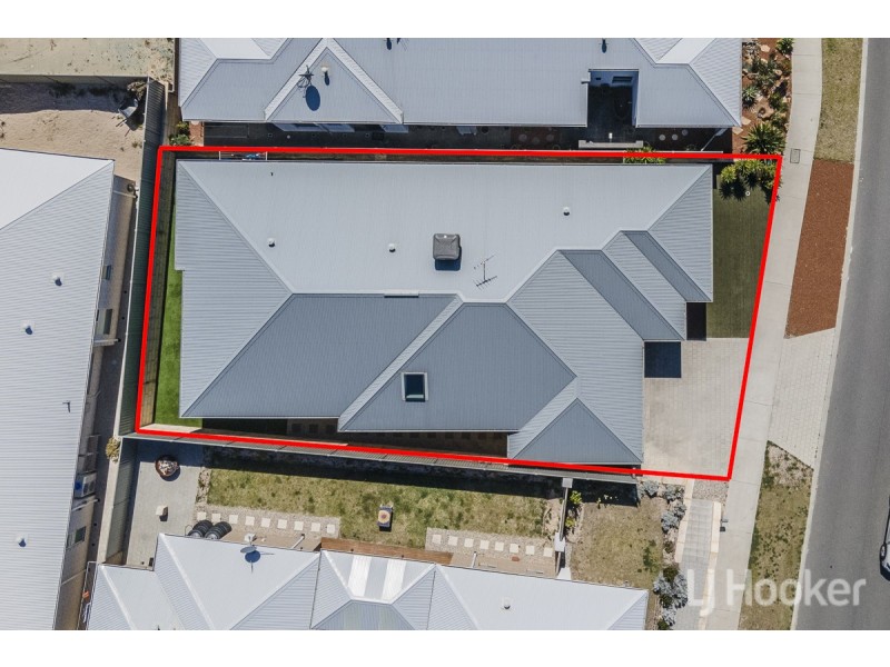 6 Carmine Street, Eglinton WA 6034