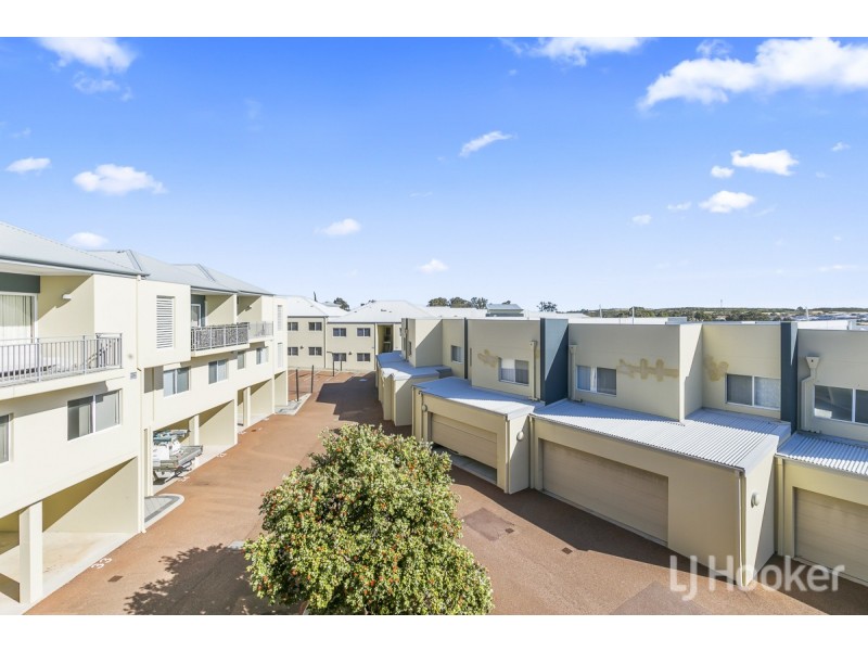 30/10 Pavonia Link, Clarkson WA 6030