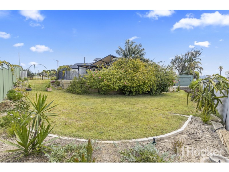 19 Newquay Close, Yanchep WA 6035