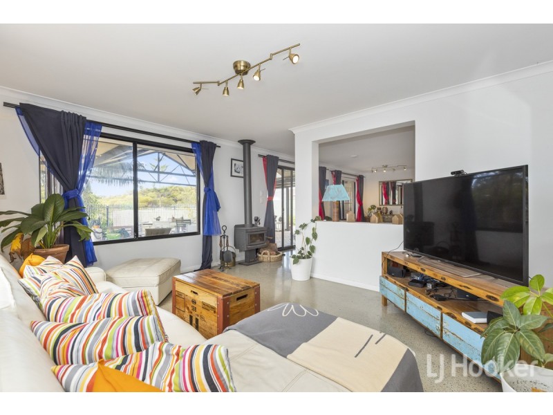 19 Newquay Close, Yanchep WA 6035