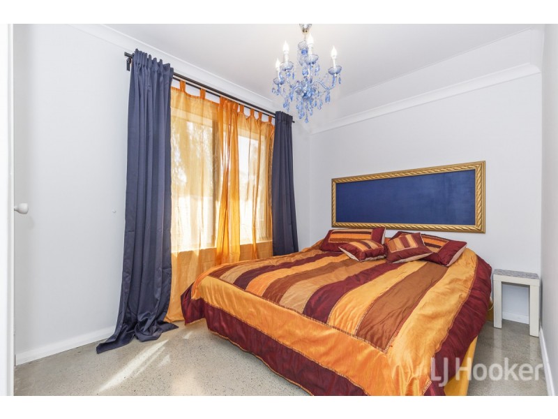 19 Newquay Close, Yanchep WA 6035