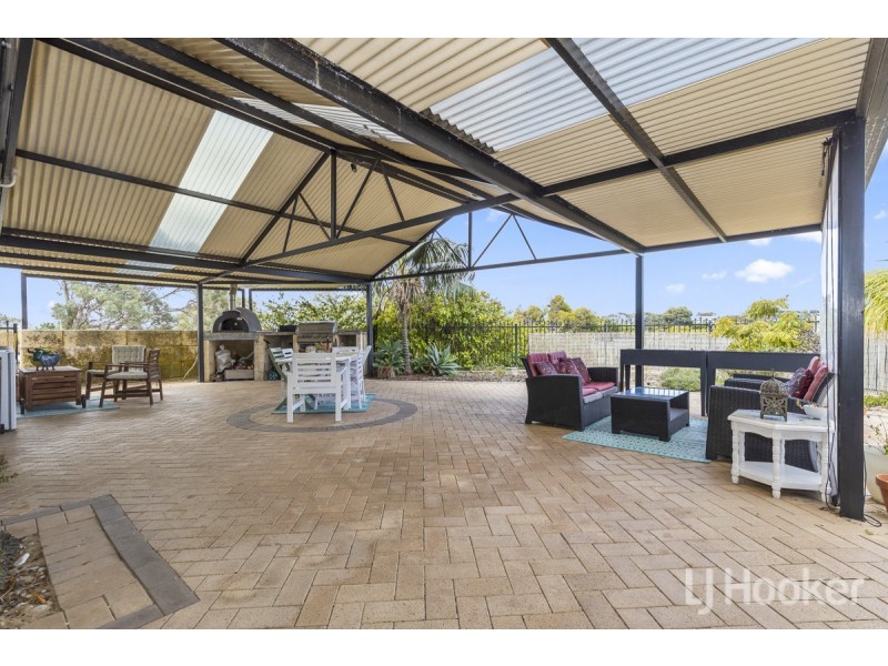 19 Newquay Close, Yanchep WA 6035