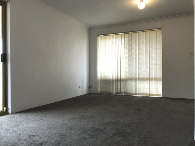 9 Caley Place, Two Rocks WA 6037